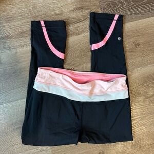 Black and Pink Athletic Leggings Lululemon Run inspires